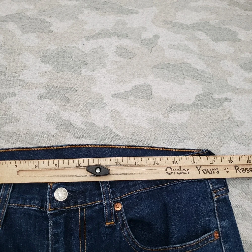Levi's 514 Jeans Mens 34x30 Blue Straight Leg Pockets Denim Dark Wash Workwear